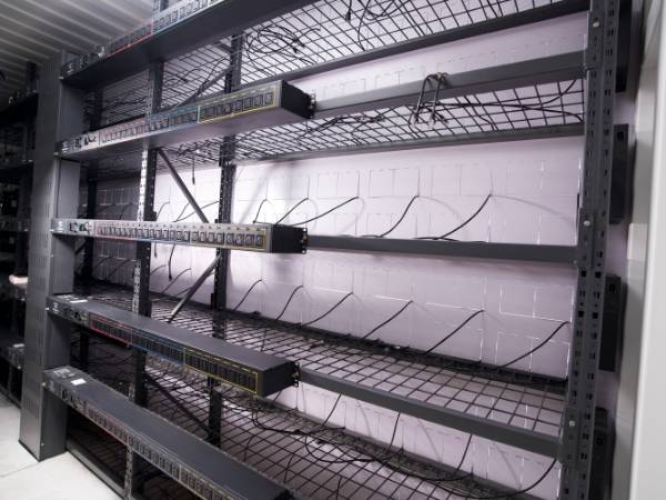 Multi-layer shelves are displayed.